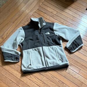 The North face Denali women size small grey jacket